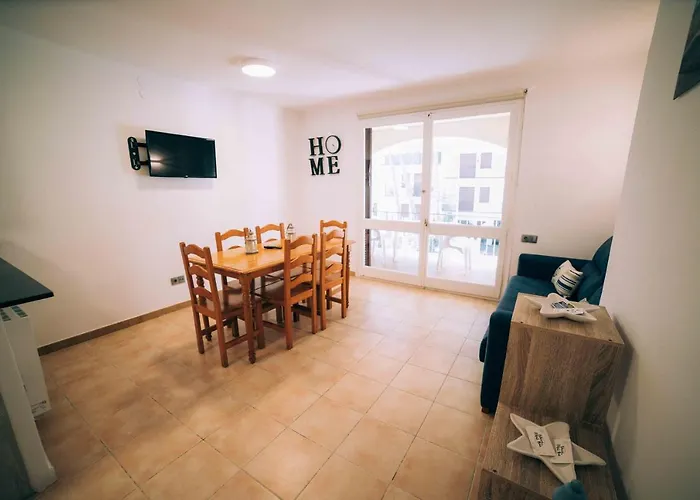 Apartamento Reformado En Calella De Palafrugell A 1 Minuto De La Playa